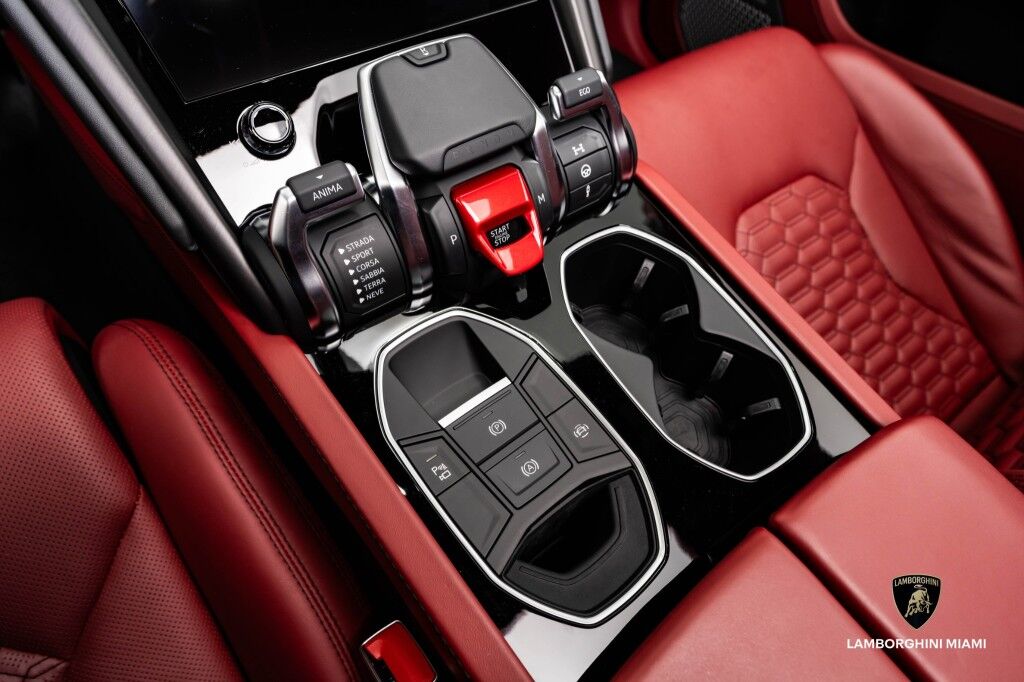 2022 Lamborghini Urus North Miami Beach FL