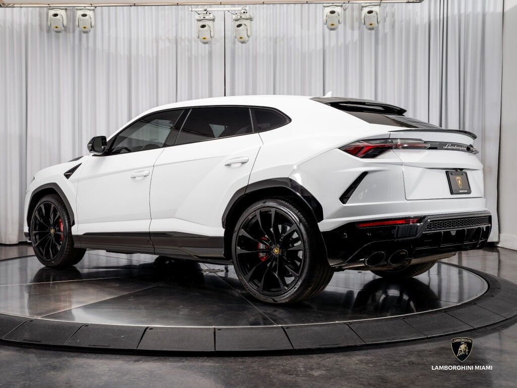 2022 Lamborghini Urus North Miami Beach FL