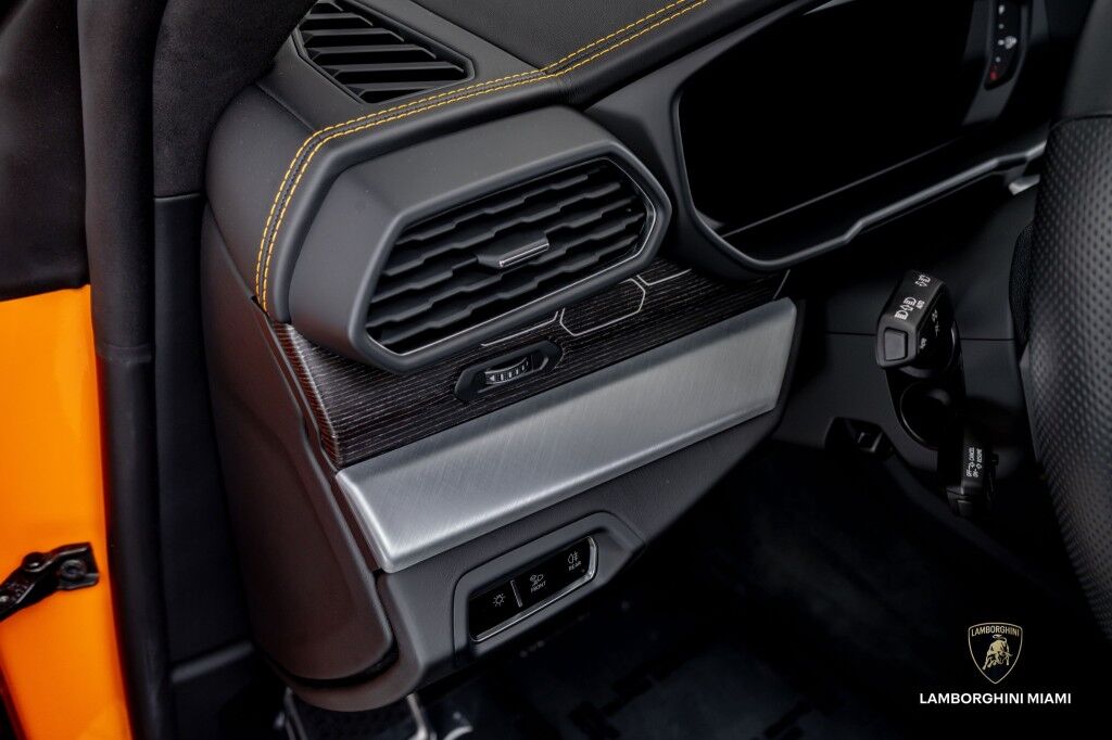 2022 Lamborghini Urus North Miami Beach FL