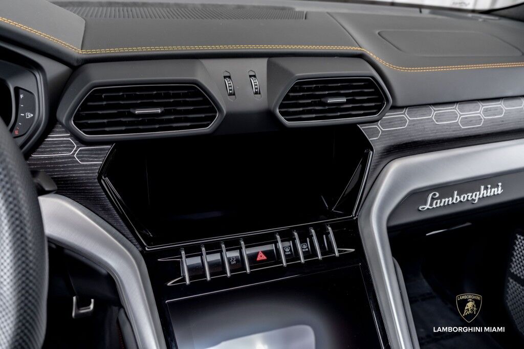 2022 Lamborghini Urus North Miami Beach FL