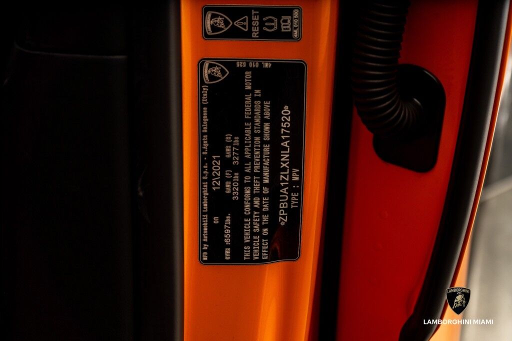 2022 Lamborghini Urus North Miami Beach FL