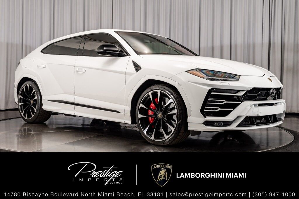 2022 Lamborghini Urus