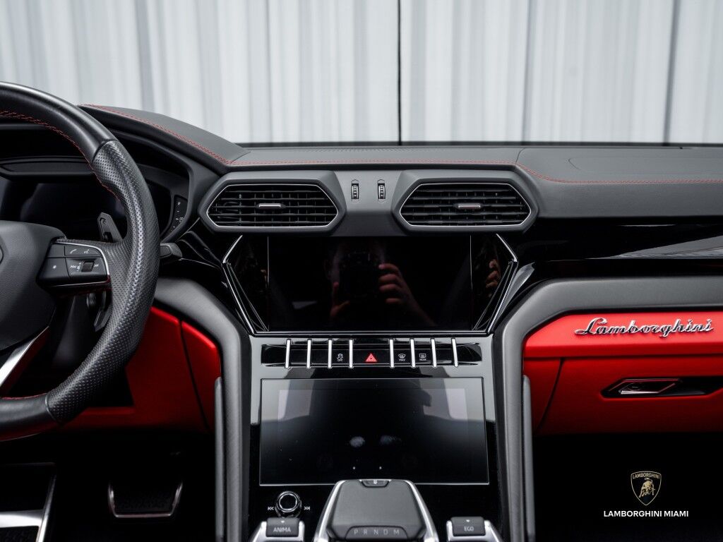 2022 Lamborghini Urus North Miami Beach FL