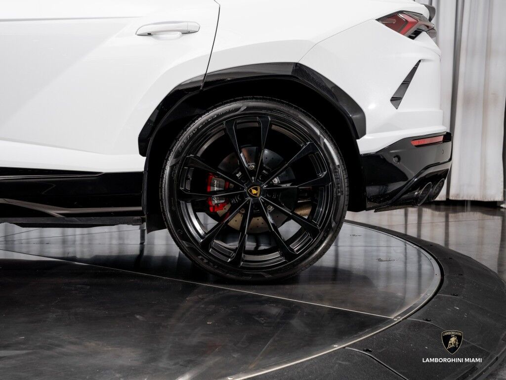 2022 Lamborghini Urus North Miami Beach FL
