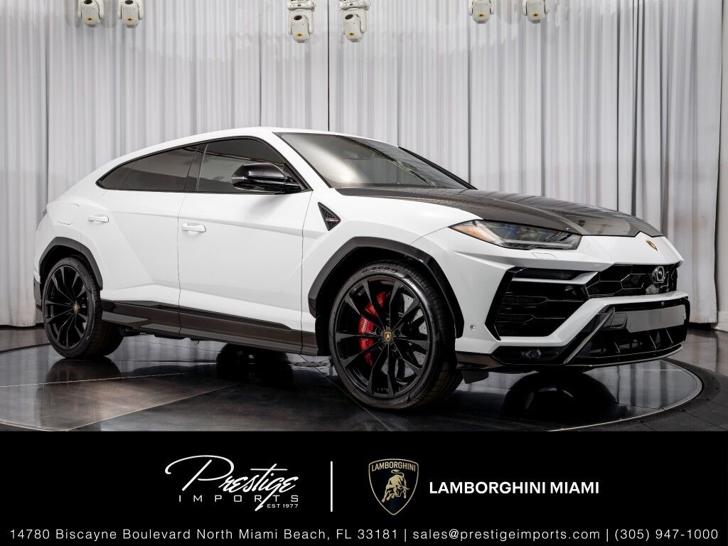 2022 Lamborghini Urus