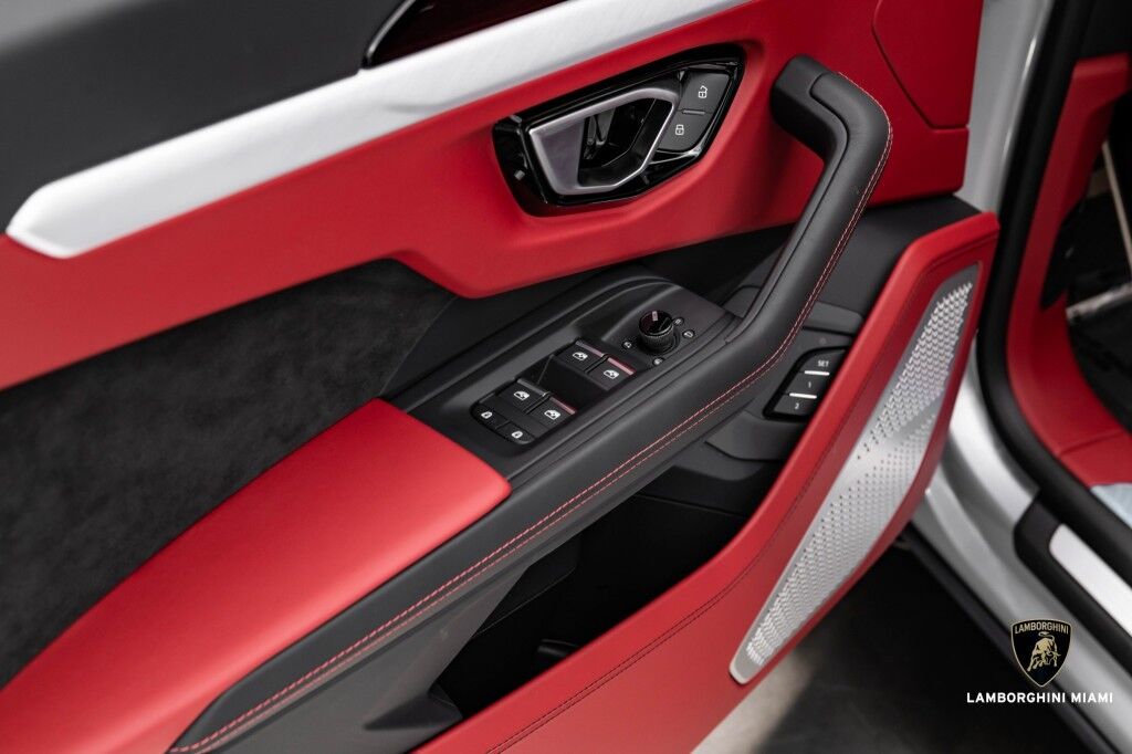 2022 Lamborghini Urus North Miami Beach FL