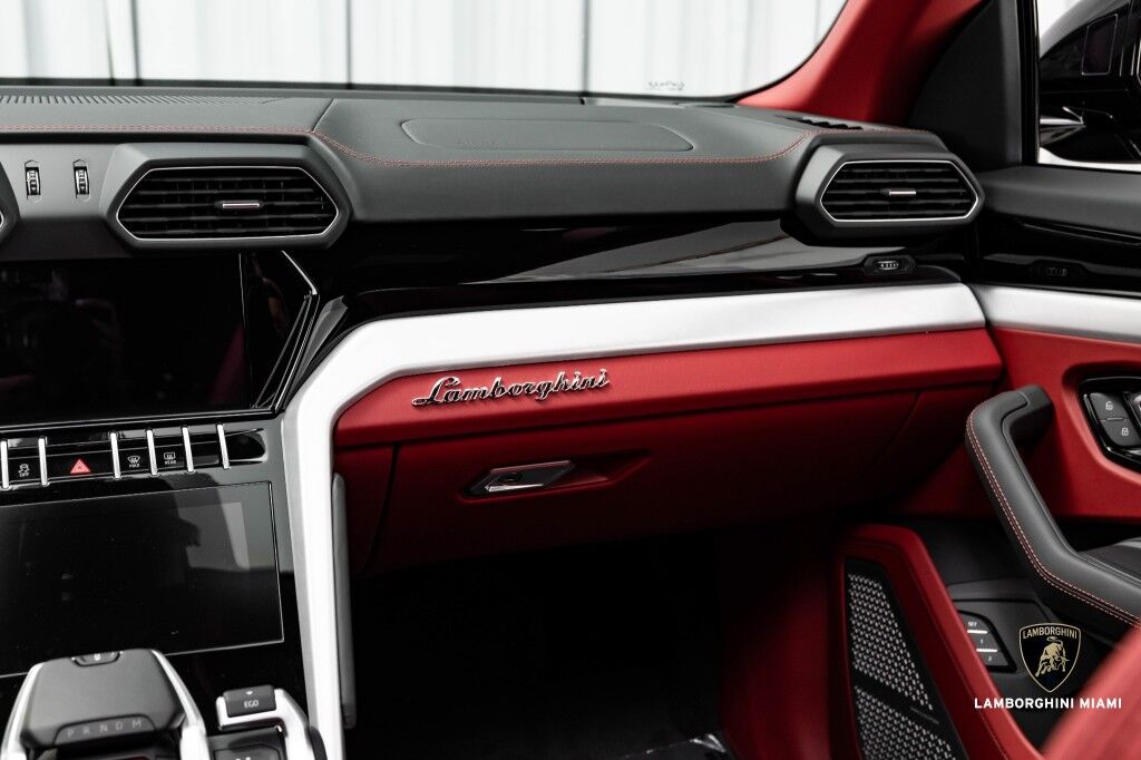 2022 Lamborghini Urus North Miami Beach FL