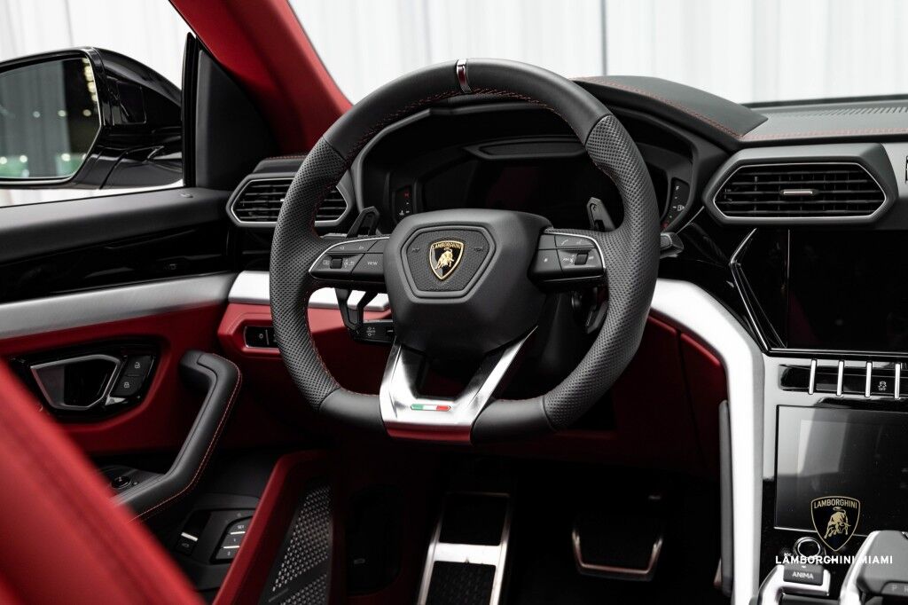 2022 Lamborghini Urus North Miami Beach FL