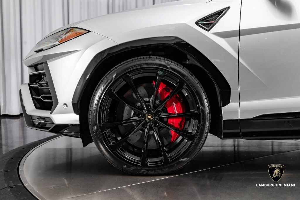 2022 Lamborghini Urus North Miami Beach FL