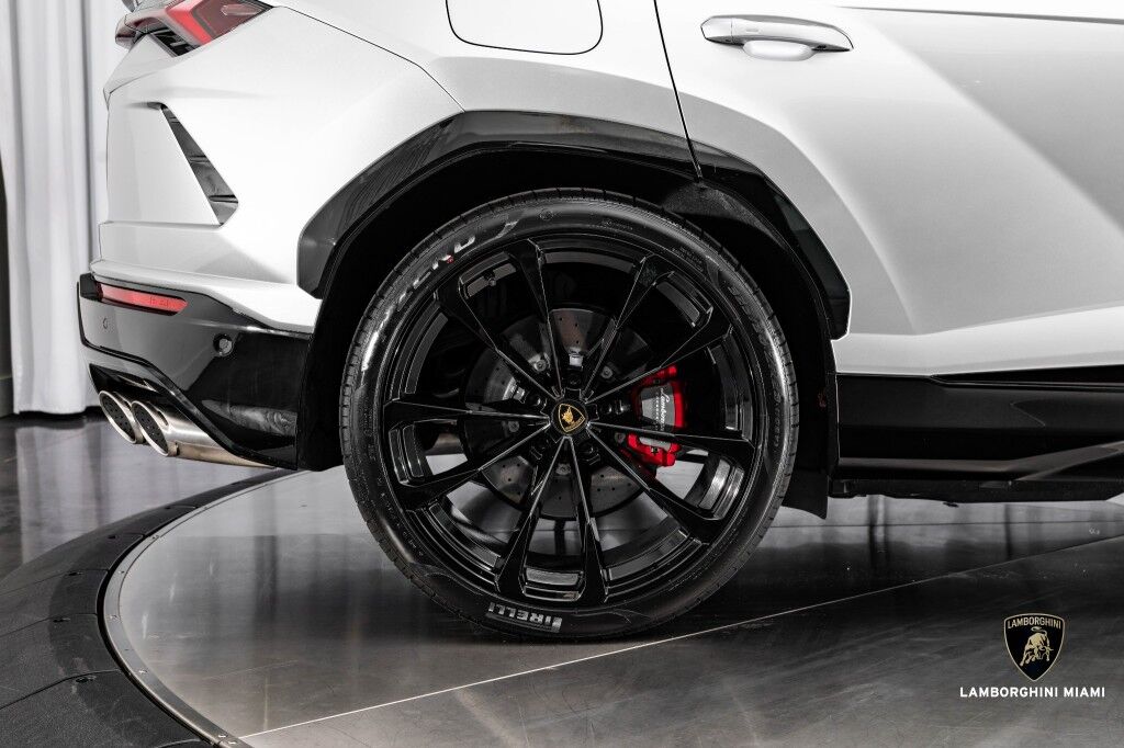 2022 Lamborghini Urus North Miami Beach FL