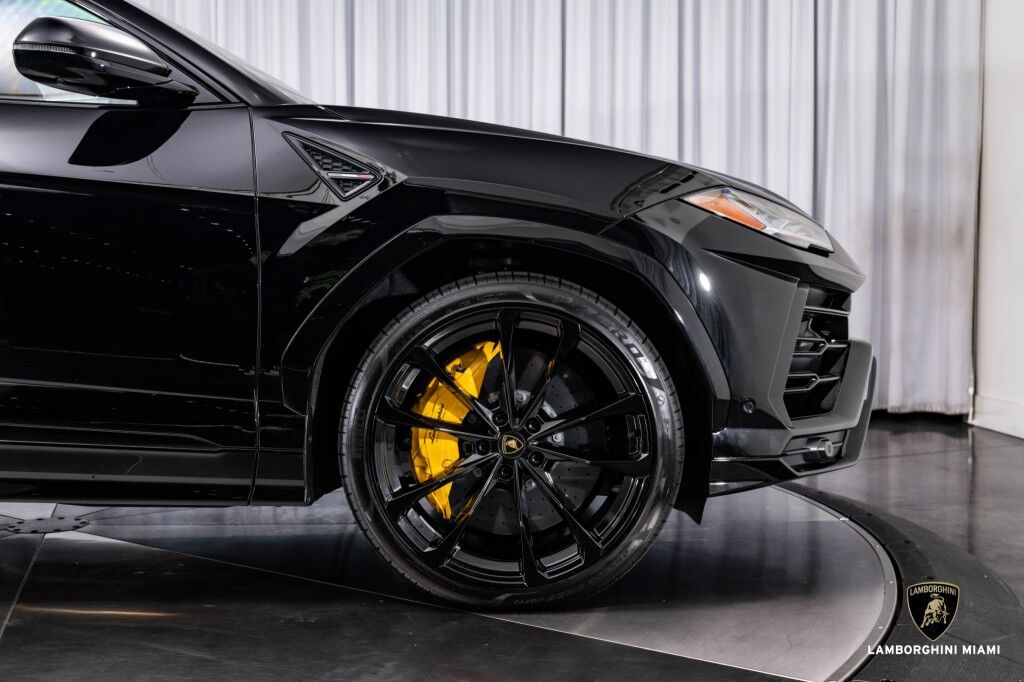2022 Lamborghini Urus North Miami Beach FL