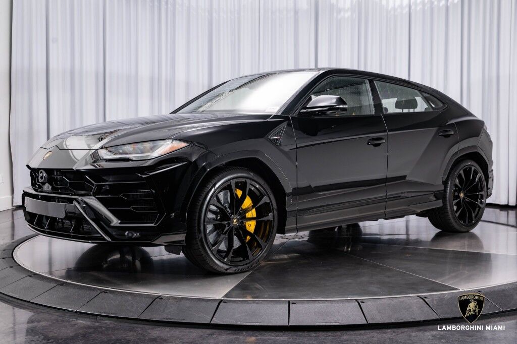 2022 Lamborghini Urus North Miami Beach FL