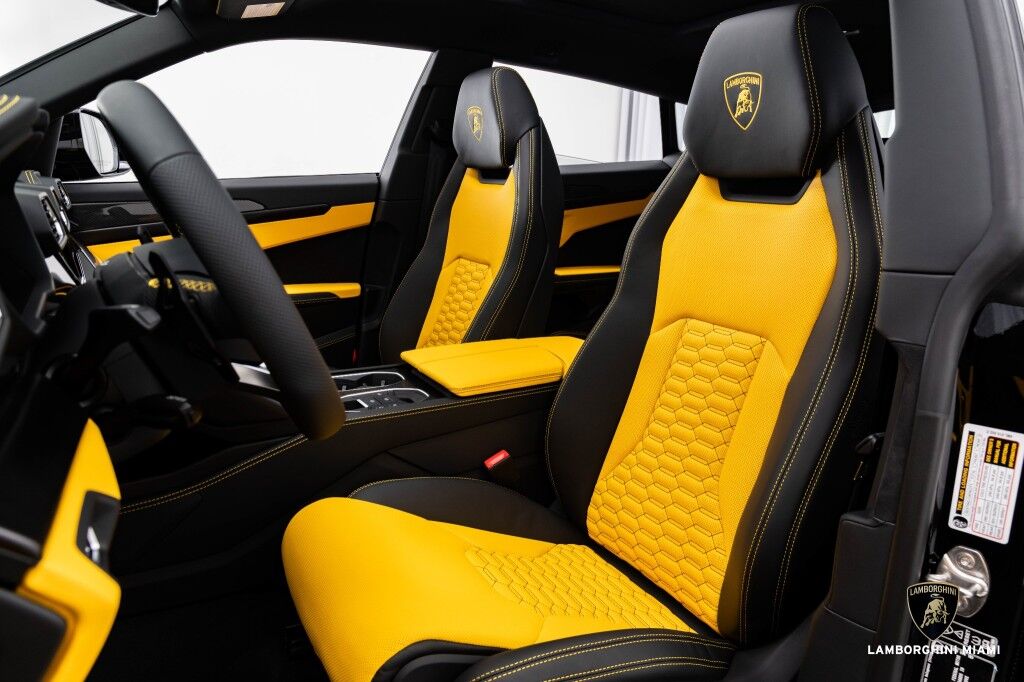 2022 Lamborghini Urus North Miami Beach FL
