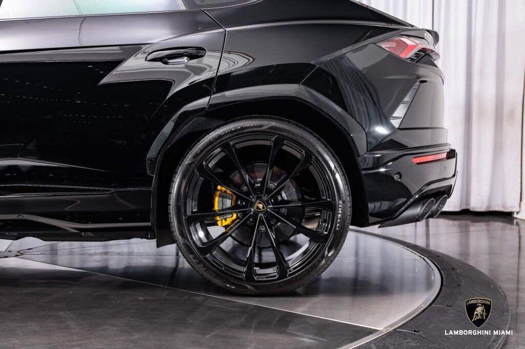 2022 Lamborghini Urus North Miami Beach FL