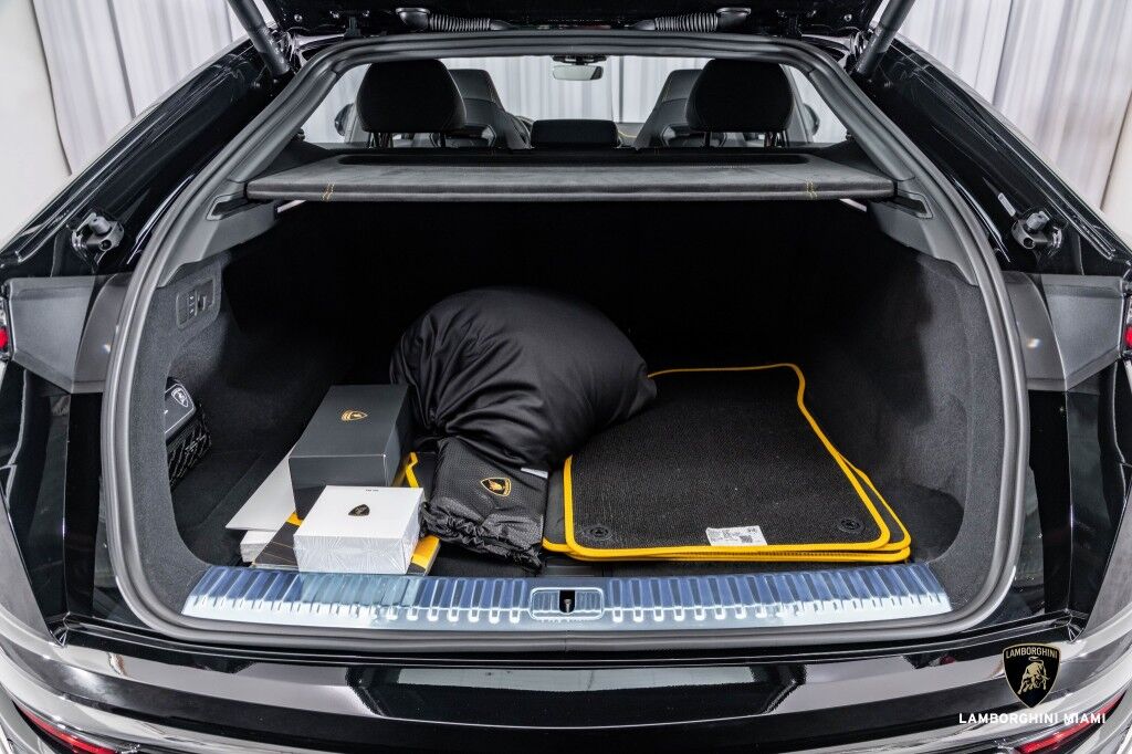 2022 Lamborghini Urus North Miami Beach FL
