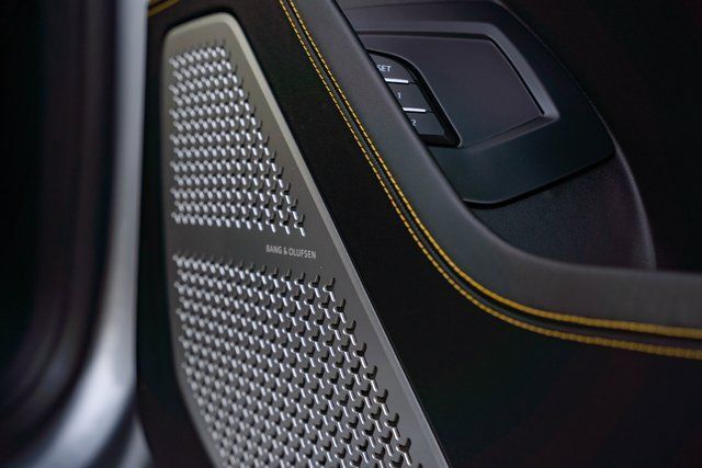 2022 Lamborghini Urus - Photo 46