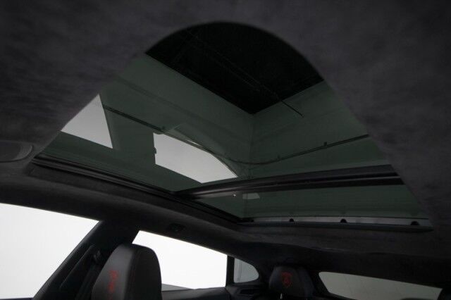 2022 Lamborghini Urus *$45,000 IN OPTIONS* *1-OWNER* *BI-COLOR SPORTIVO INTERIOR* San Diego CA