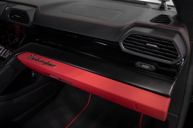 2022 Lamborghini Urus *$45,000 IN OPTIONS* *1-OWNER* *BI-COLOR SPORTIVO INTERIOR* San Diego CA