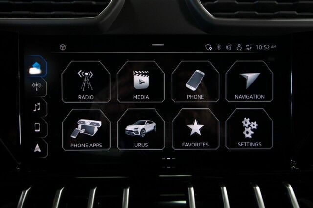 2022 Lamborghini Urus *$45,000 IN OPTIONS* *1-OWNER* *BI-COLOR SPORTIVO INTERIOR* San Diego CA