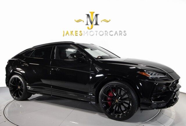 2022 Lamborghini Urus *$45,000 IN OPTIONS* *1-OWNER* *BI-COLOR SPORTIVO INTERIOR* San Diego CA