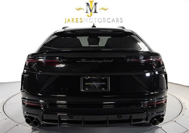 2022 Lamborghini Urus *$45,000 IN OPTIONS* *1-OWNER* *BI-COLOR SPORTIVO INTERIOR* San Diego CA