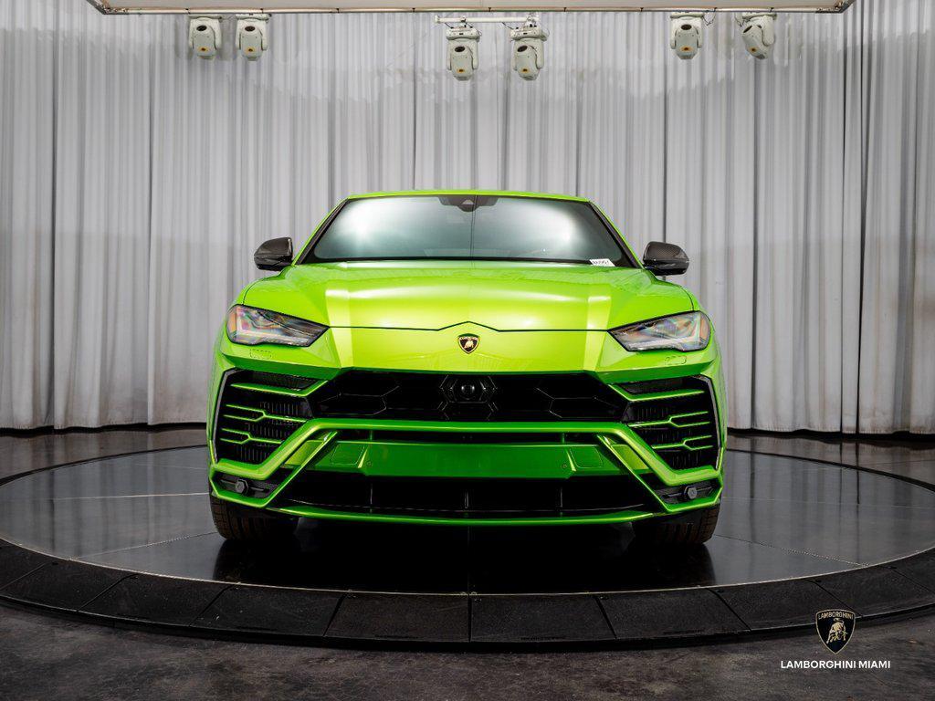 2022 Lamborghini Urus AWD