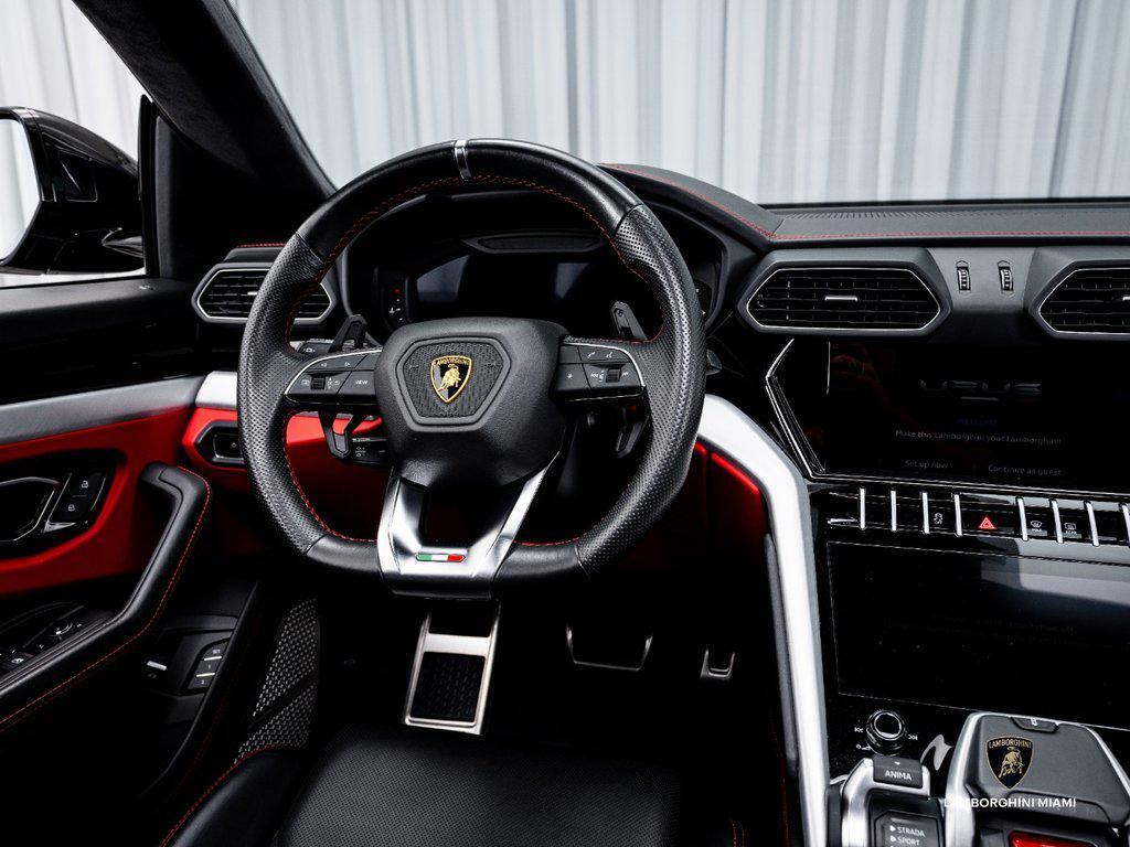 2022 Lamborghini Urus AWD North Miami Beach FL