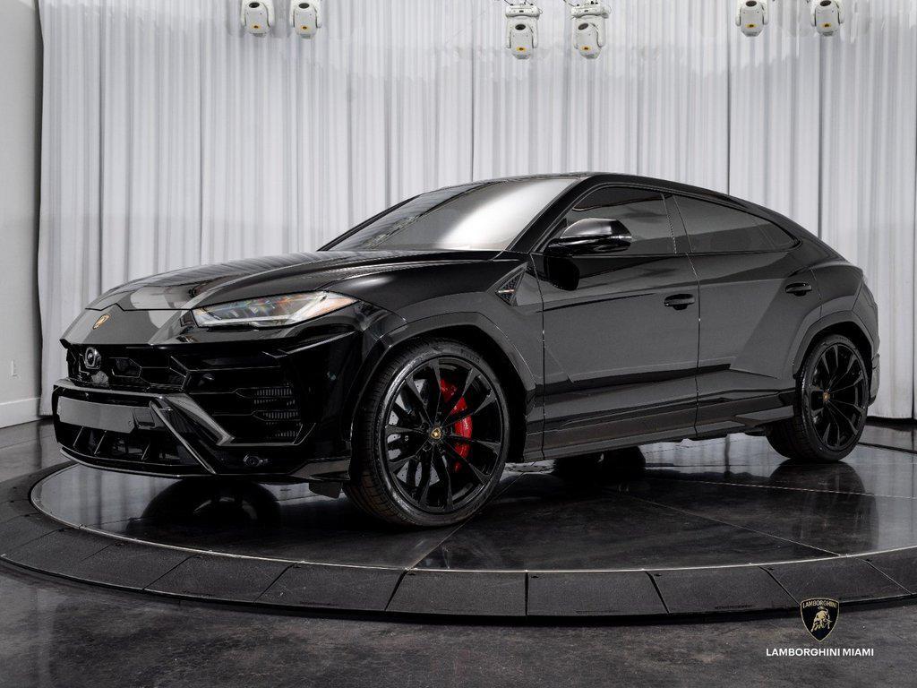 2022 Lamborghini Urus AWD North Miami Beach FL