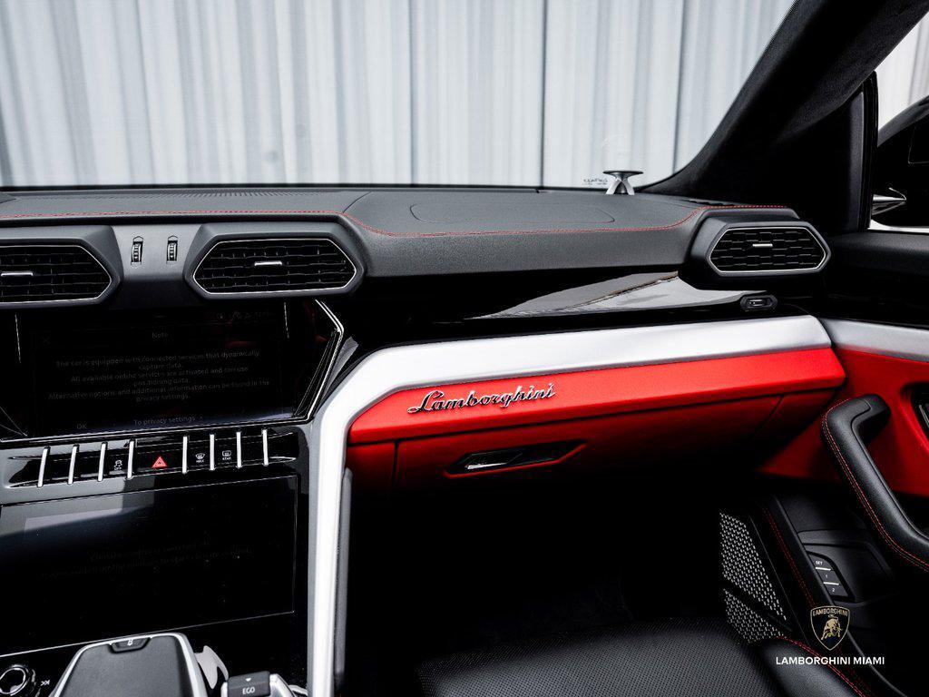 2022 Lamborghini Urus AWD North Miami Beach FL
