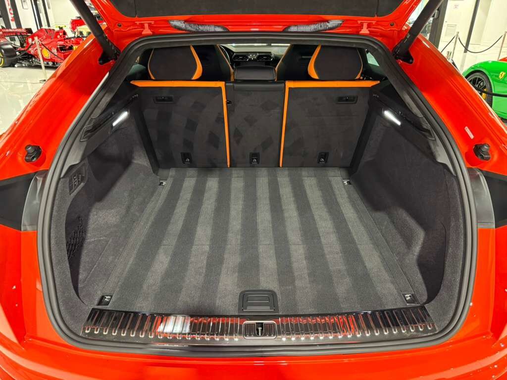 2022 Lamborghini Urus Arancio Argos paint, Ad Personam interior, Bang & Olufsen audio, interior carbon AND MUCH MORE!! Fort Lauderdale FL