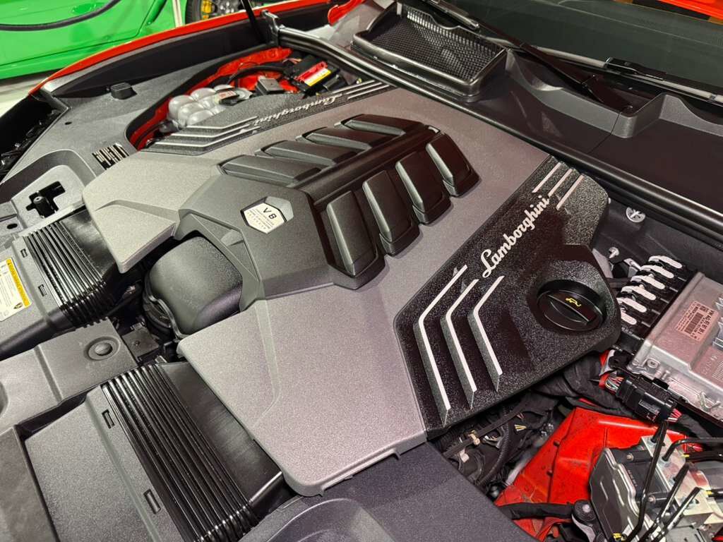 2022 Lamborghini Urus Arancio Argos paint, Ad Personam interior, Bang & Olufsen audio, interior carbon AND MUCH MORE!! Fort Lauderdale FL