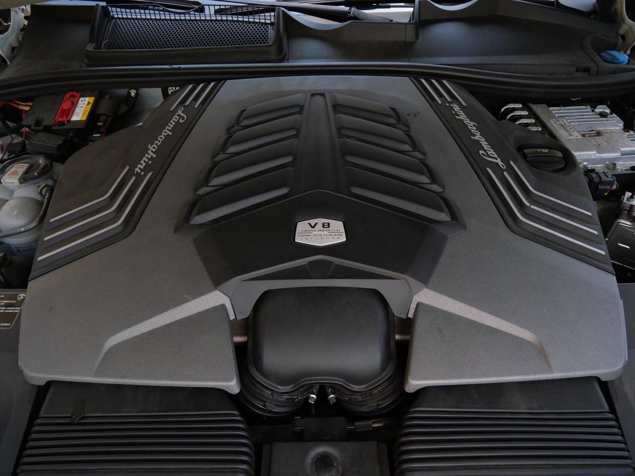 2022 Lamborghini Urus Base Base Lawrence KS