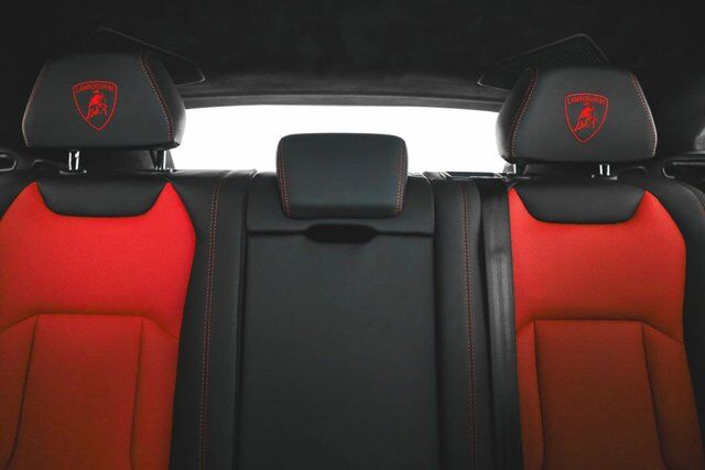2022 Lamborghini Urus Base Bellevue WA