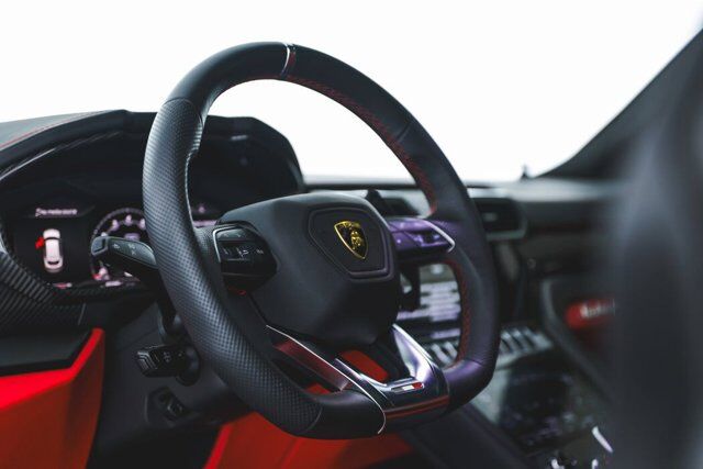 2022 Lamborghini Urus Base Bellevue WA