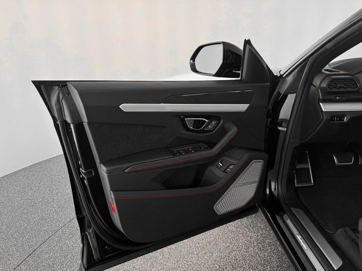 2022 Lamborghini Urus Base Bellevue WA