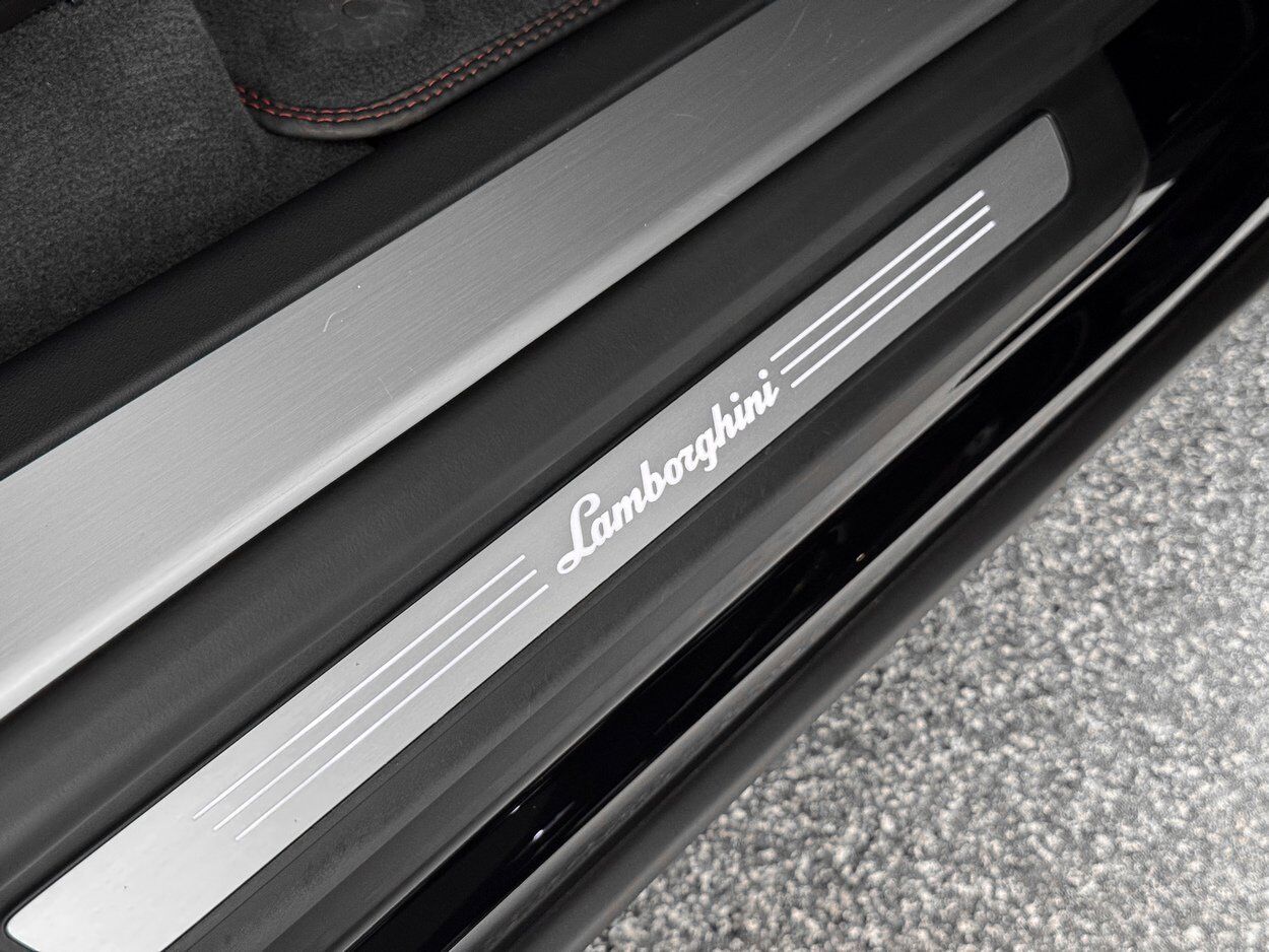 2022 Lamborghini Urus Base Bellevue WA