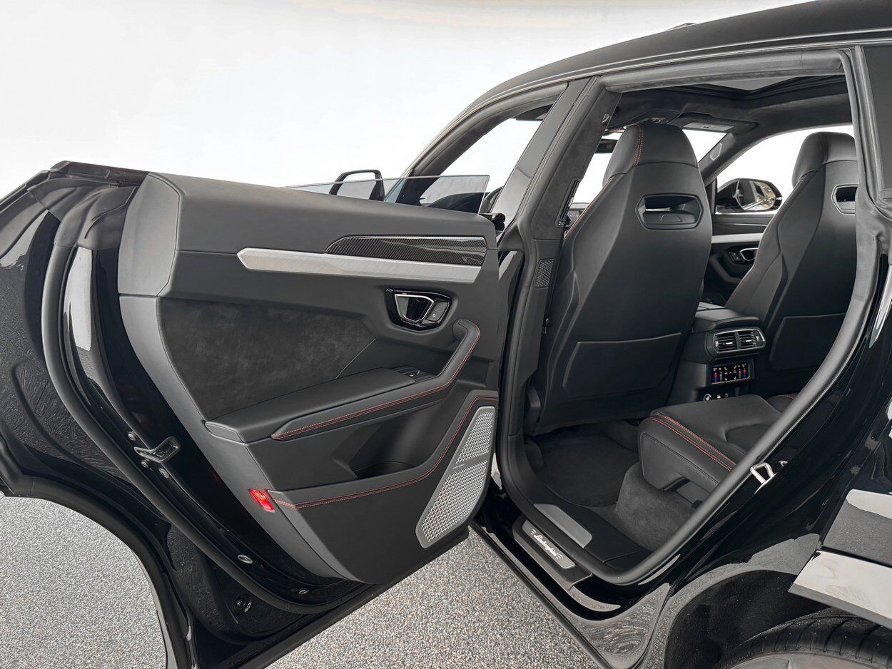 2022 Lamborghini Urus Base Bellevue WA