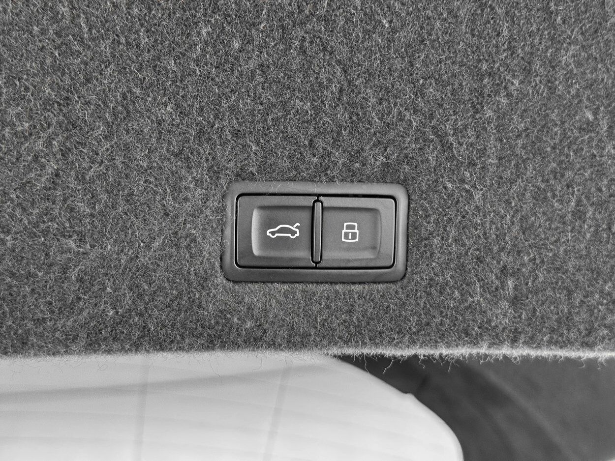 2022 Lamborghini Urus Base Bellevue WA