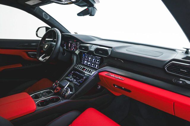 2022 Lamborghini Urus Base Bellevue WA