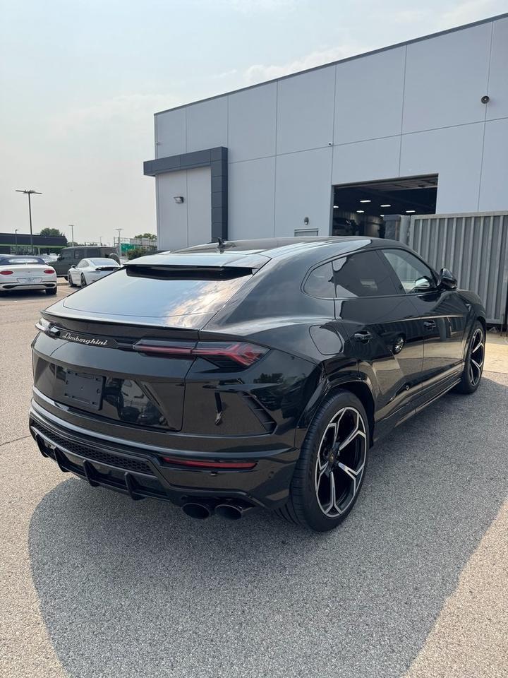 2022 Lamborghini Urus Base Indianapolis IN
