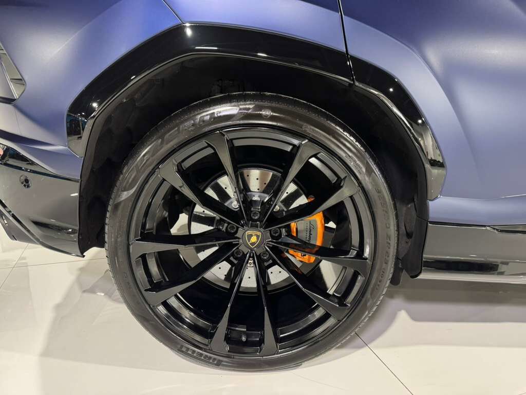 2022 Lamborghini Urus Blu Astraeus Matt paint, Arancio Atlas calipers,Ad Personam interior, Bang & Olufsen system & MORE!! Fort Lauderdale FL