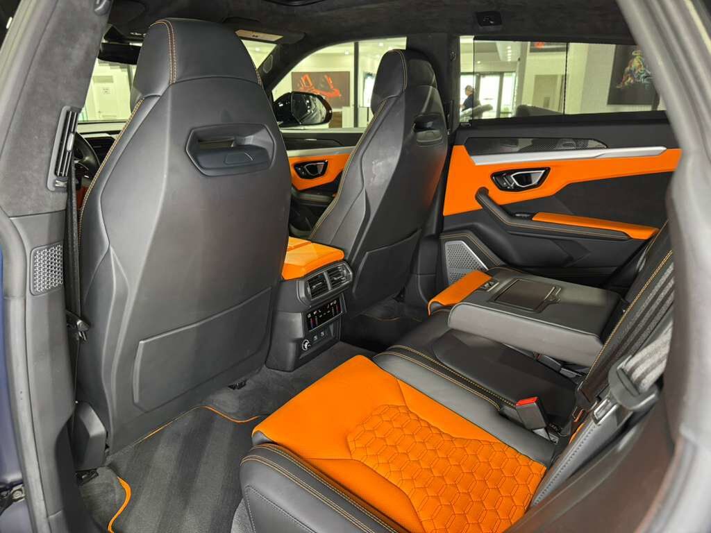 2022 Lamborghini Urus Blu Astraeus Matt paint, Arancio Atlas calipers,Ad Personam interior, Bang & Olufsen system & MORE!! Fort Lauderdale FL