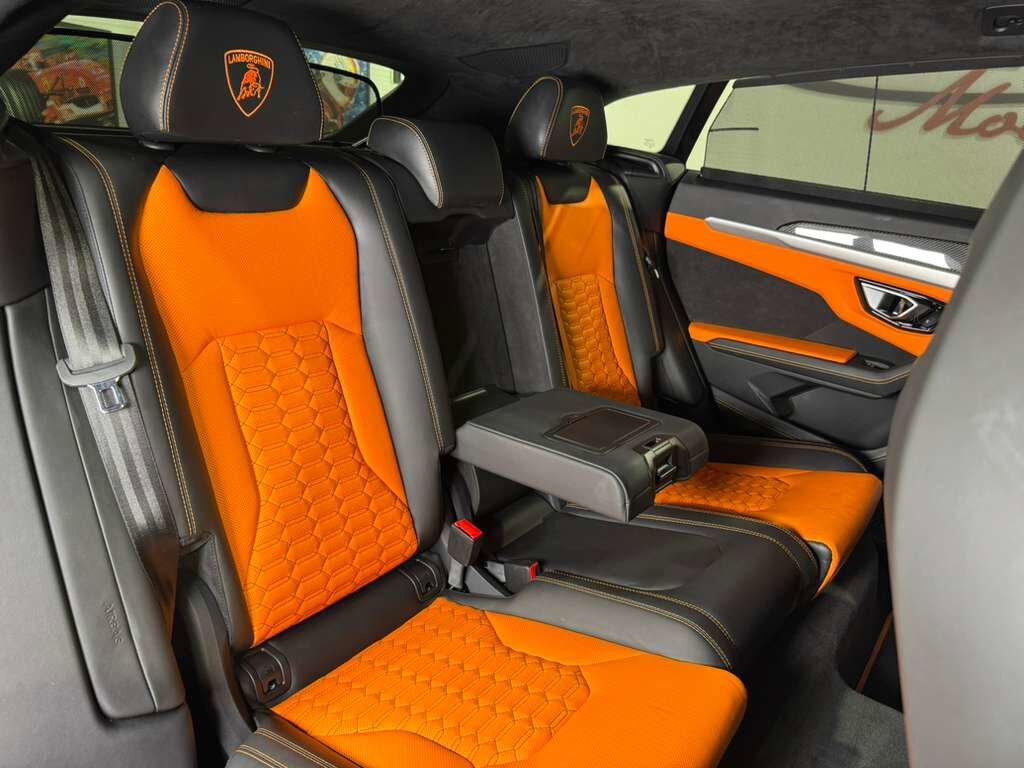 2022 Lamborghini Urus Blu Astraeus Matt paint, Arancio Atlas calipers,Ad Personam interior, Bang & Olufsen system & MORE!! Fort Lauderdale FL