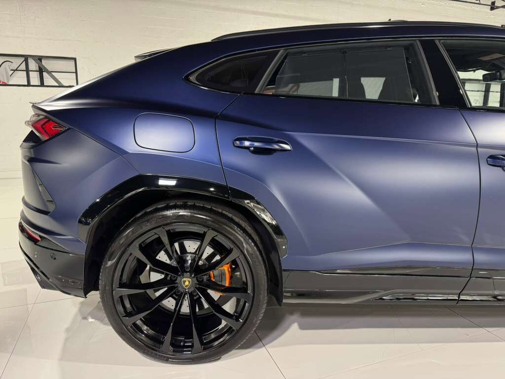 2022 Lamborghini Urus Blu Astraeus Matt paint, Arancio Atlas calipers,Ad Personam interior, Bang & Olufsen system & MORE!! Fort Lauderdale FL