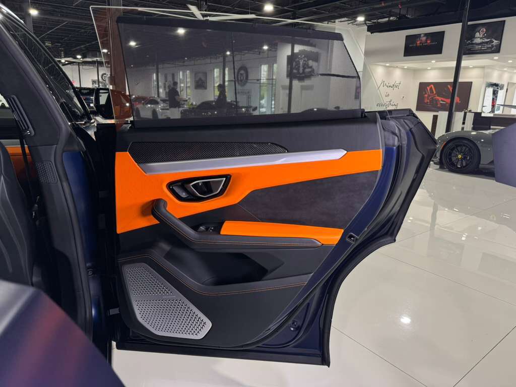 2022 Lamborghini Urus Blu Astraeus Matt paint, Arancio Atlas calipers,Ad Personam interior, Bang & Olufsen system & MORE!! Fort Lauderdale FL