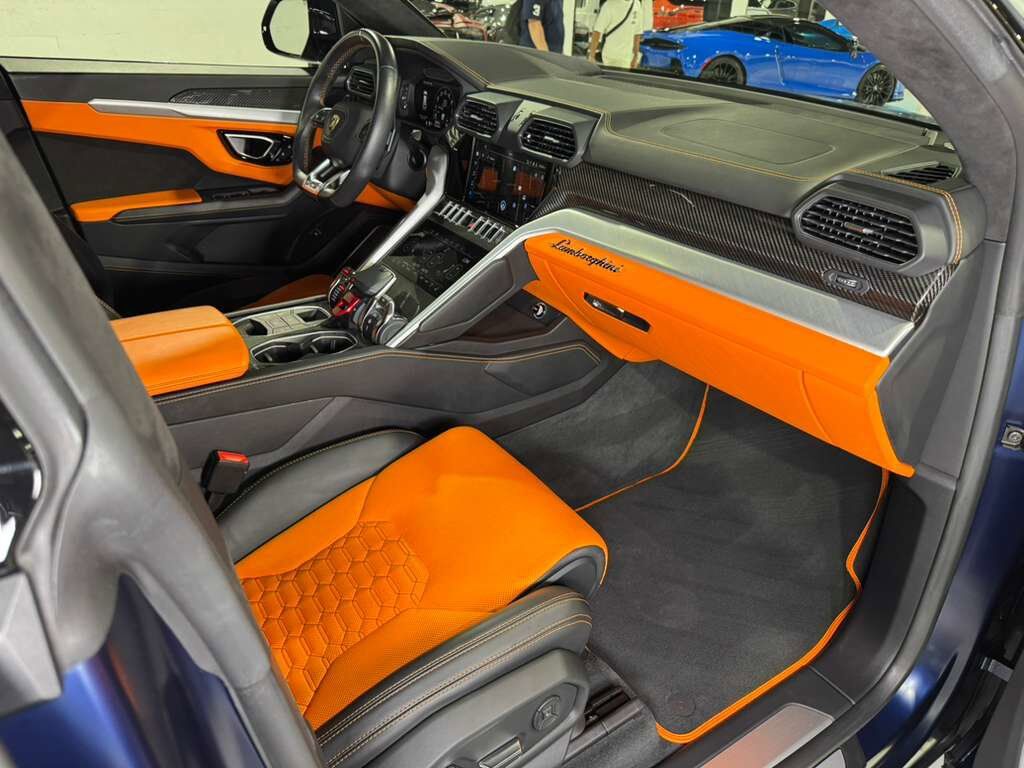 2022 Lamborghini Urus Blu Astraeus Matt paint, Arancio Atlas calipers,Ad Personam interior, Bang & Olufsen system & MORE!! Fort Lauderdale FL