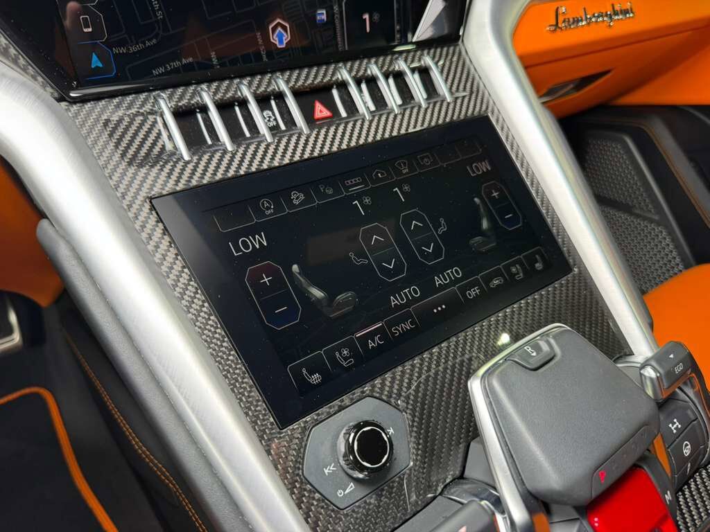 2022 Lamborghini Urus Blu Astraeus Matt paint, Arancio Atlas calipers,Ad Personam interior, Bang & Olufsen system & MORE!! Fort Lauderdale FL