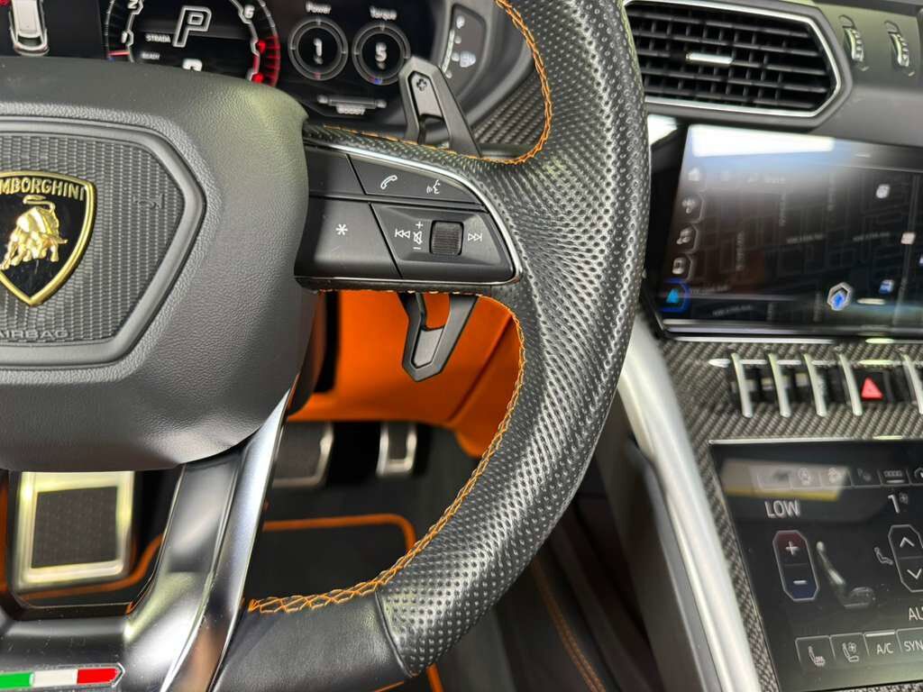 2022 Lamborghini Urus Blu Astraeus Matt paint, Arancio Atlas calipers,Ad Personam interior, Bang & Olufsen system & MORE!! Fort Lauderdale FL