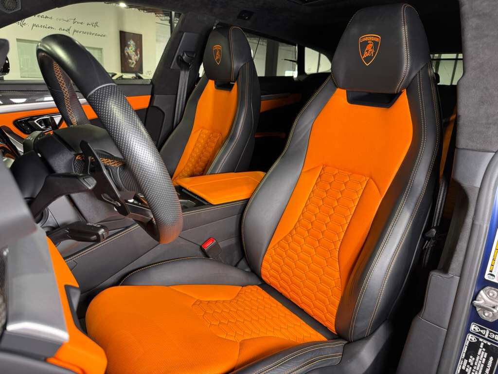 2022 Lamborghini Urus Blu Astraeus Matt paint, Arancio Atlas calipers,Ad Personam interior, Bang & Olufsen system & MORE!! Fort Lauderdale FL