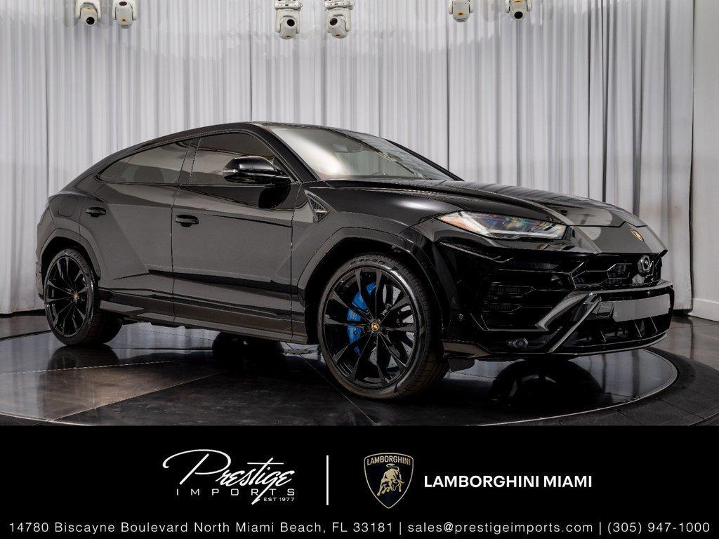 2022 Lamborghini Urus Graphite Capsule AWD